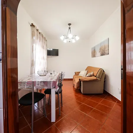 Casinha Do Carmo Apartman Nazaré
